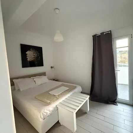 Daire Klouvas Apartment