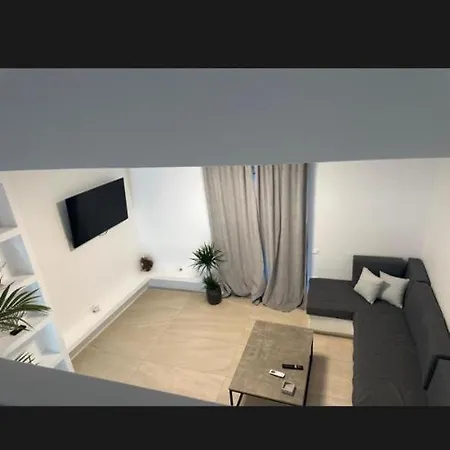 Klouvas Apartment Klouvas